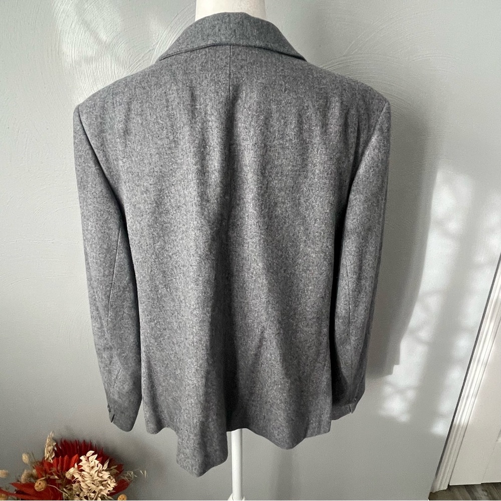 Authentic Pendleton Grey Wool Jacket, Fully Lined… - image 3